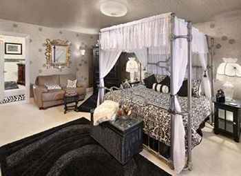 Manor 2*